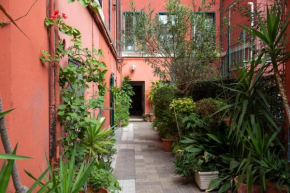 Aventino apartment